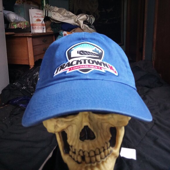 Nike Track Town 2016 Hayward Field Track Field Strap Back Hat - Picture 1 of 8